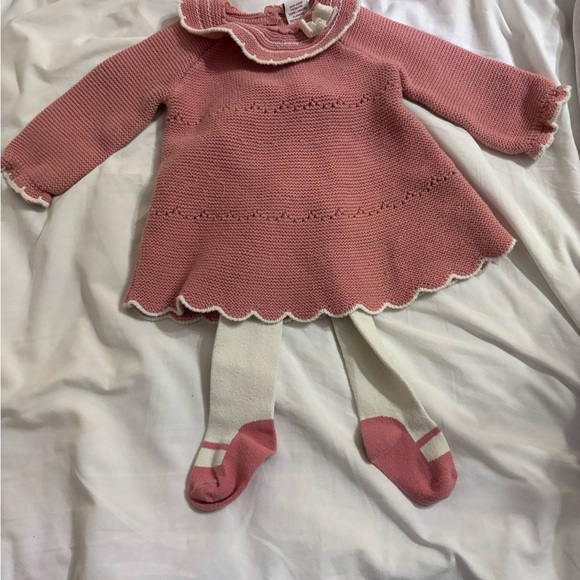 Pink sweater dress with tights - Picture 1 of 8